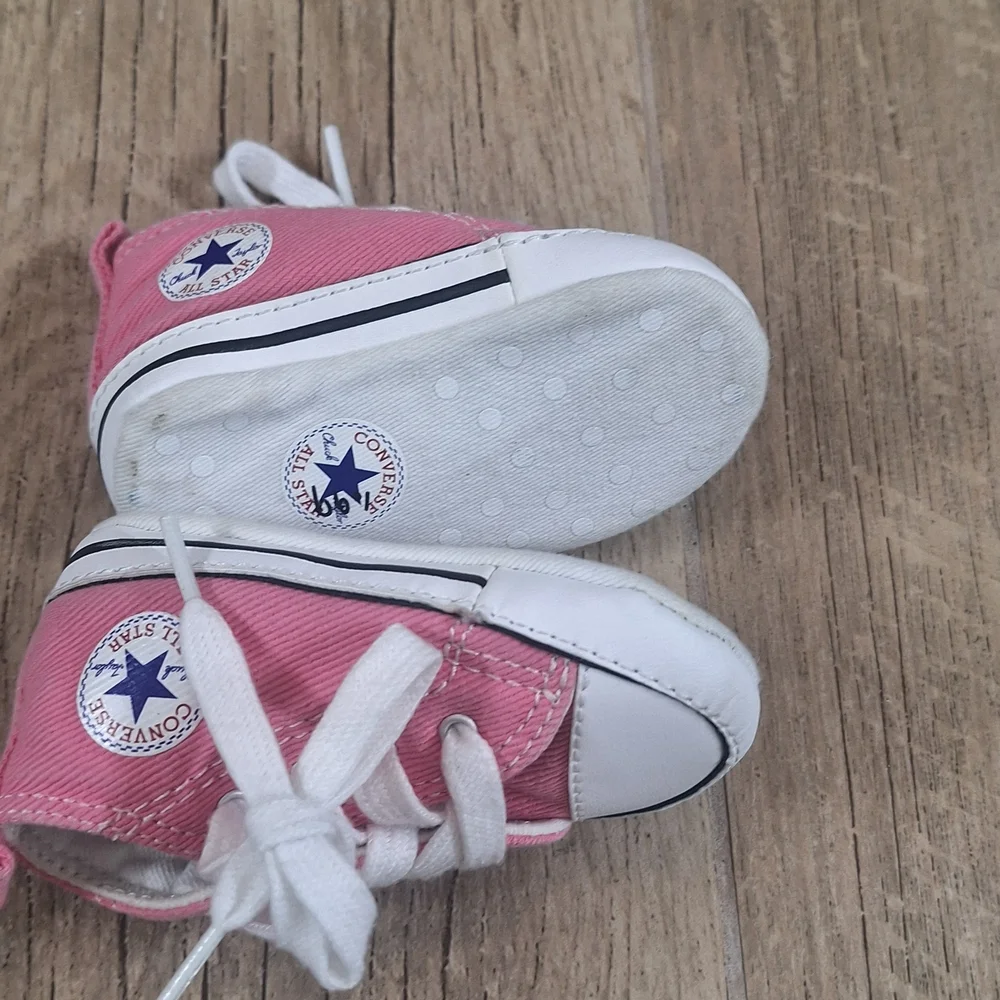 Converse Chuck Taylor All Star Cribster Sneaker - Pink Sz.2